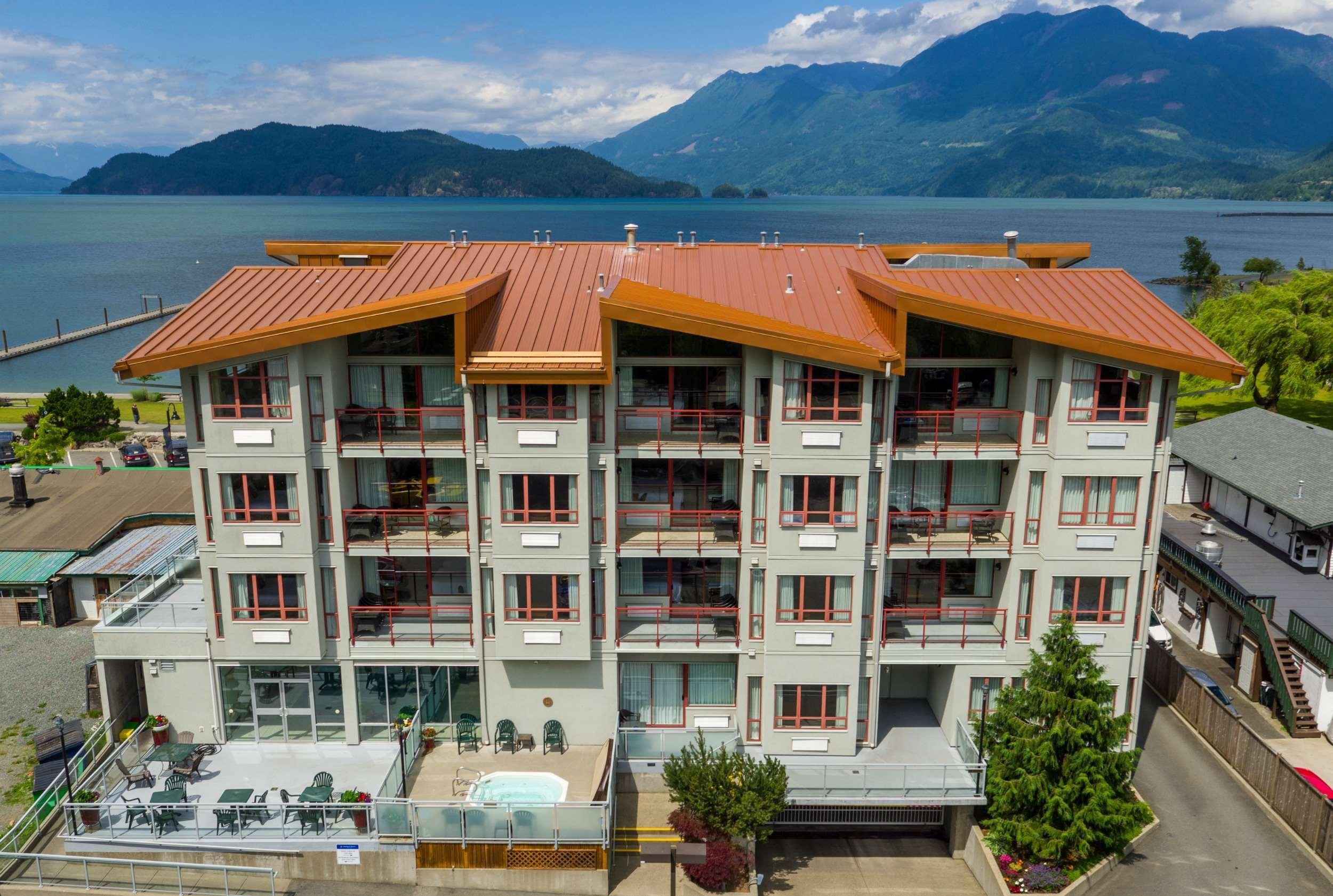 Harrison Beach Hotel Harrison Hot Springs Exterior foto